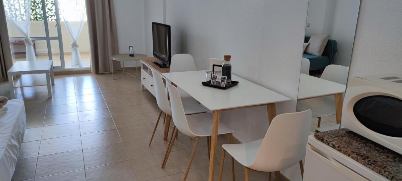 Benalbeach Casa Kito Relax 1ª Linea De Playa Benalmadena Ngoại thất bức ảnh